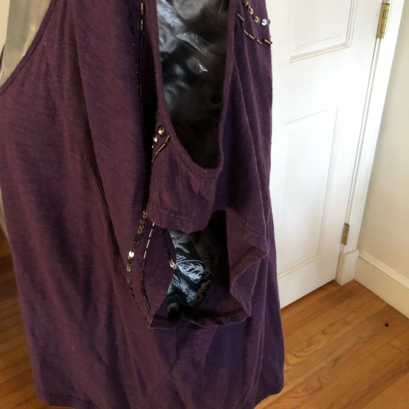 Threads 4 Thought by Anthropologie Large purple scoop front cold shoulder - Picture 10 of 14